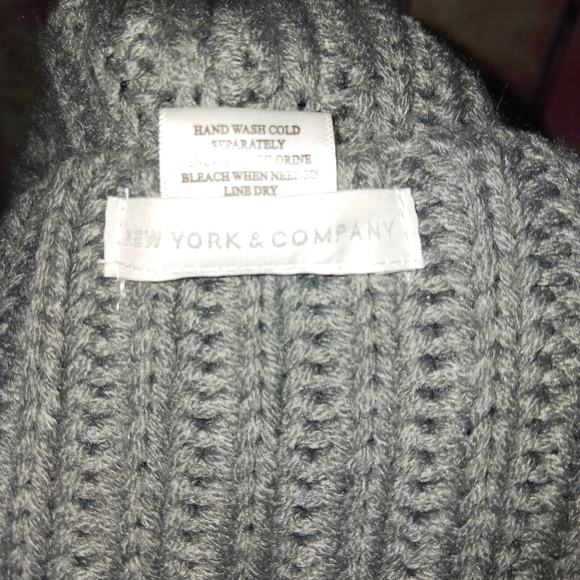 New York & Co Womens Heather Grey Infinity Scarf Knit W/Faux Fur Trim OS - Picture 5 of 6